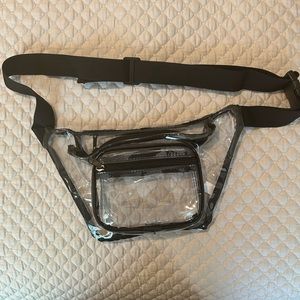 NWOT Clear Fanny Pack (stadium approved)